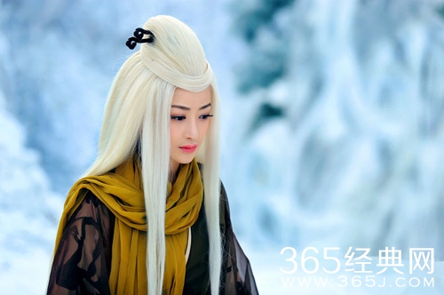 陈晓版神雕侠侣秋意浓剧照:童颜白发惊艳亮相