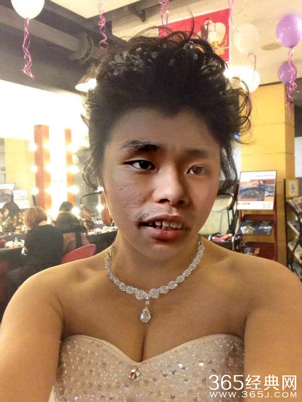 一不小心拍成这样了求大神给P漂亮点~~