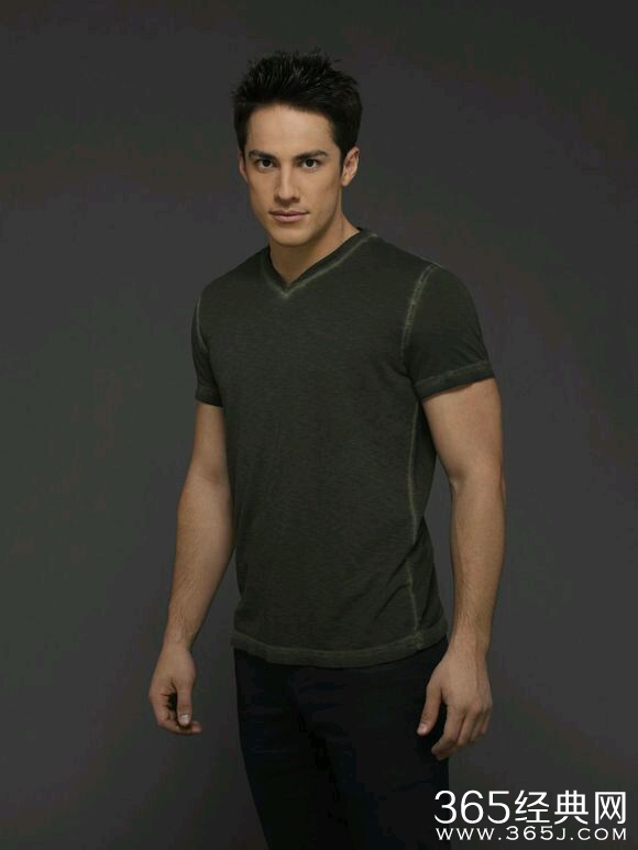 盘点吸血鬼日记中十大男神