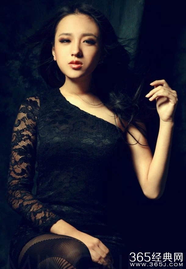 北工校花小野猫 刘静怡长腿魅惑