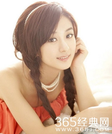 武媚娘传奇中上官婉儿的扮演者是谁 最终的结局如何