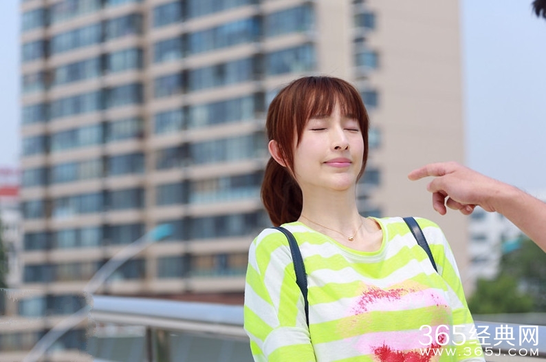 《一念向北》首波张俪学生装 展青春活力