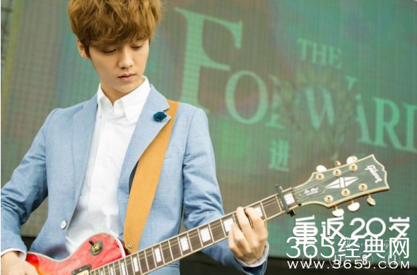 《重返20岁》鹿晗特辑曝光