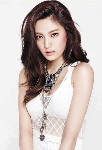 2014全球最美脸蛋TOP1:Nana资料介绍 美照分享