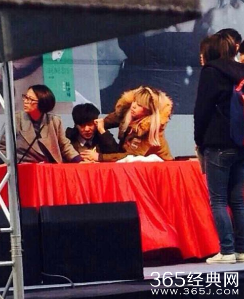 林俊杰被打图片