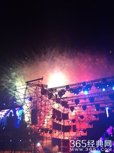 任性！王思聪生日海南包场开大趴！美女如云！T-ara助阵