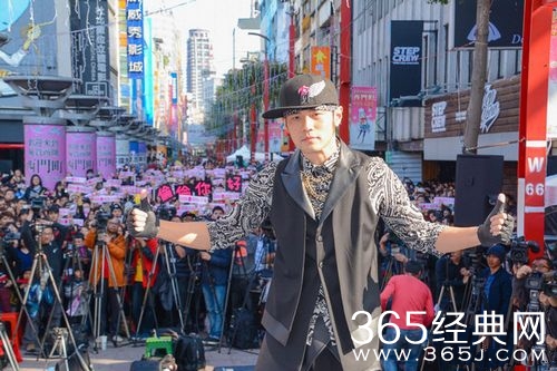 周杰伦台北签唱会