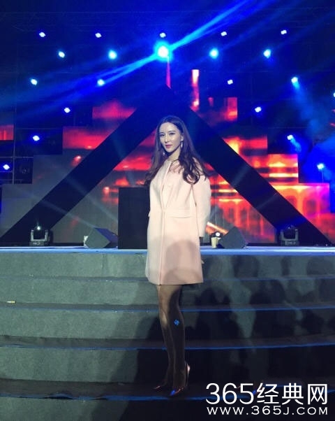 任性！王思聪生日海南包场开大趴！美女如云！T-ara助阵