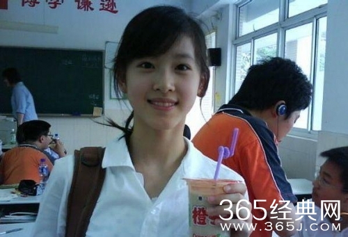 奶茶妹妹章泽天《写一点心里话》图片