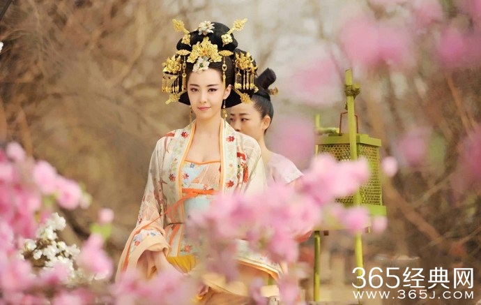 网友恶搞《武媚娘》众嫔妃皆变娃娃头