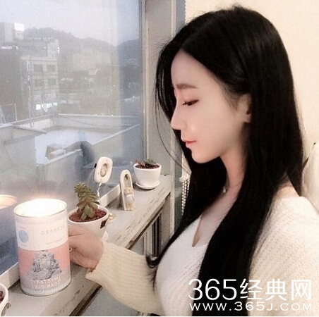 韩国雪肌老师走红网络