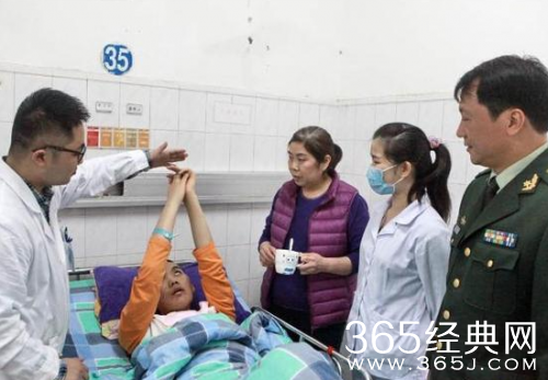 百元大钞唤醒植物人_100块是万能的_365经典网