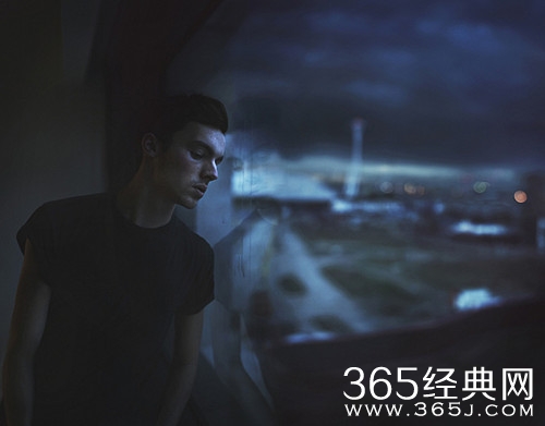 整个世界都会宠爱你，因为你的努力和真诚图片