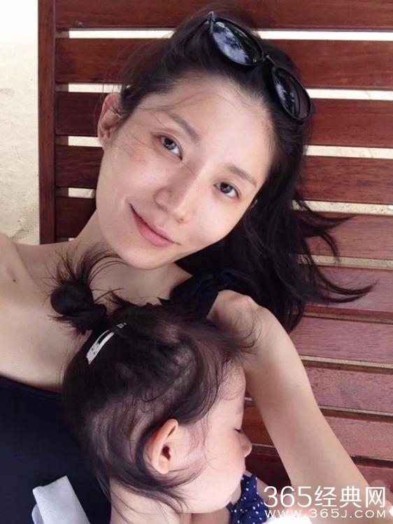 川师女神系主任走得T台带得萌娃_川师女神系主任是谁_365经典网