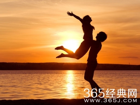 微笑，有时候是一种没有说出口的伤痛