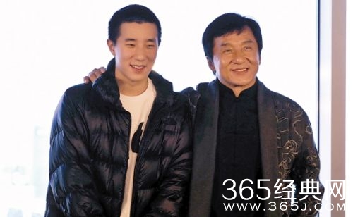 房祖名与成龙图片