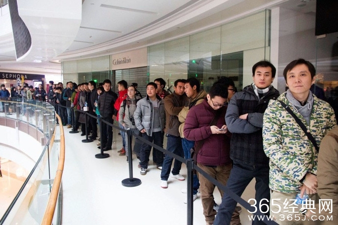 郑州首家苹果店开业