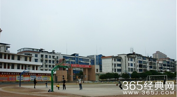 要我离开靖安？臣妾真做不到啊啊啊！