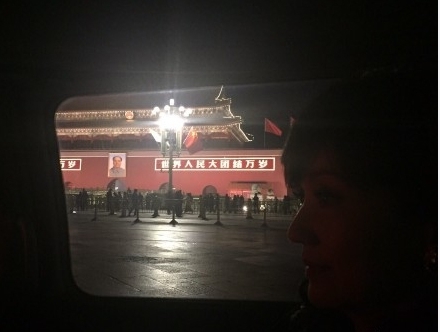 赵雅芝爱国被骂