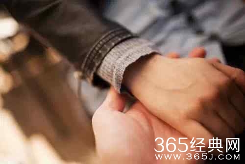 爱不是感动，而是成全！