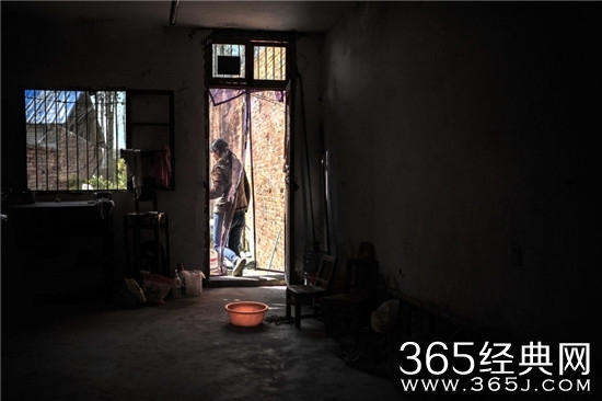 中国留守妻子的生活