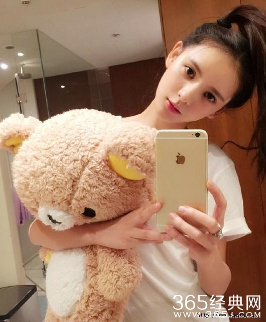 王思聪女友被曝整容是真的吗 王思聪女友个人资料曝光