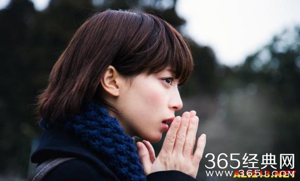 日本佛教大学校花田中真琴图片