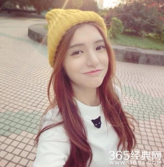 新一代武大女神出炉 混血美女私照曝光