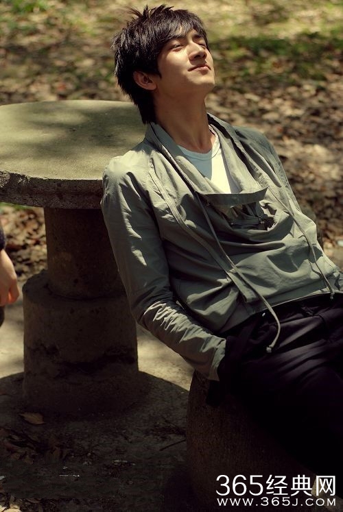 2015十大最受欢迎小鲜肉