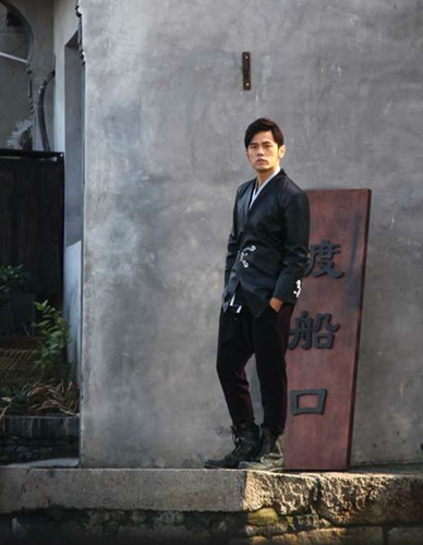 周杰伦新歌《天涯过客》歌词MV