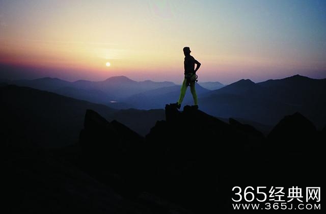 七堇年：一些人的出现，就是为给你上一课