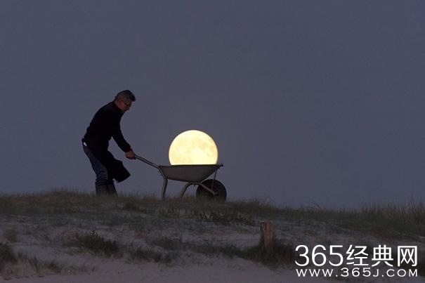 这照片谁照的？太TM有才了！