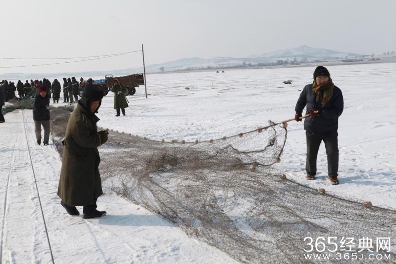 沈阳冰湖冬捕节