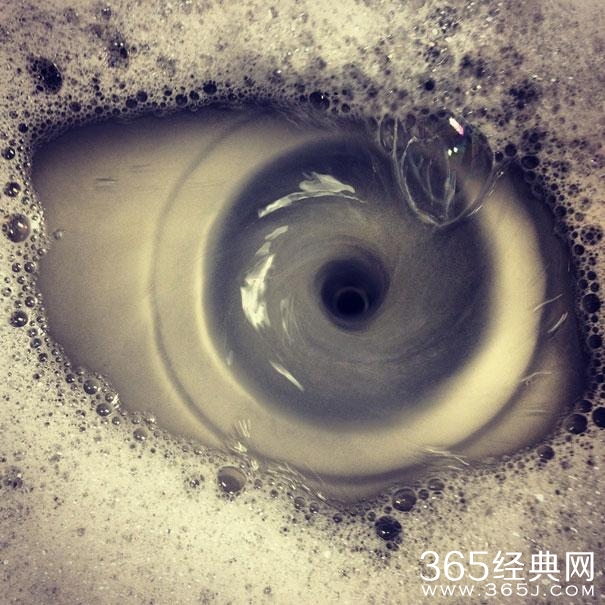 这照片谁照的？太TM有才了！