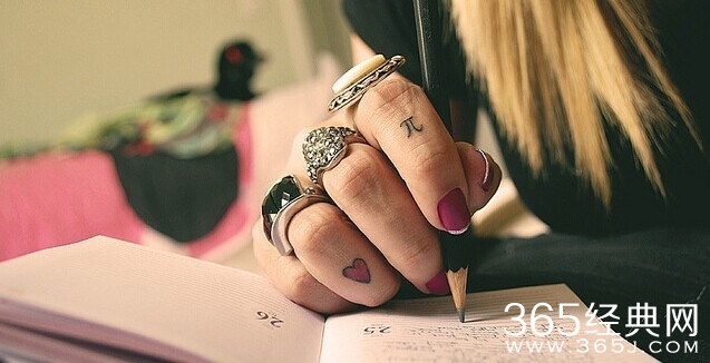 女人最性感纹身部位，你知道吗？