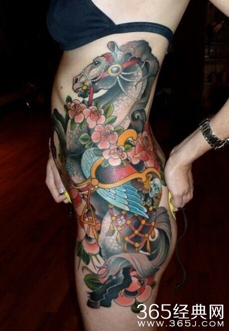 女人最性感纹身部位，你知道吗？