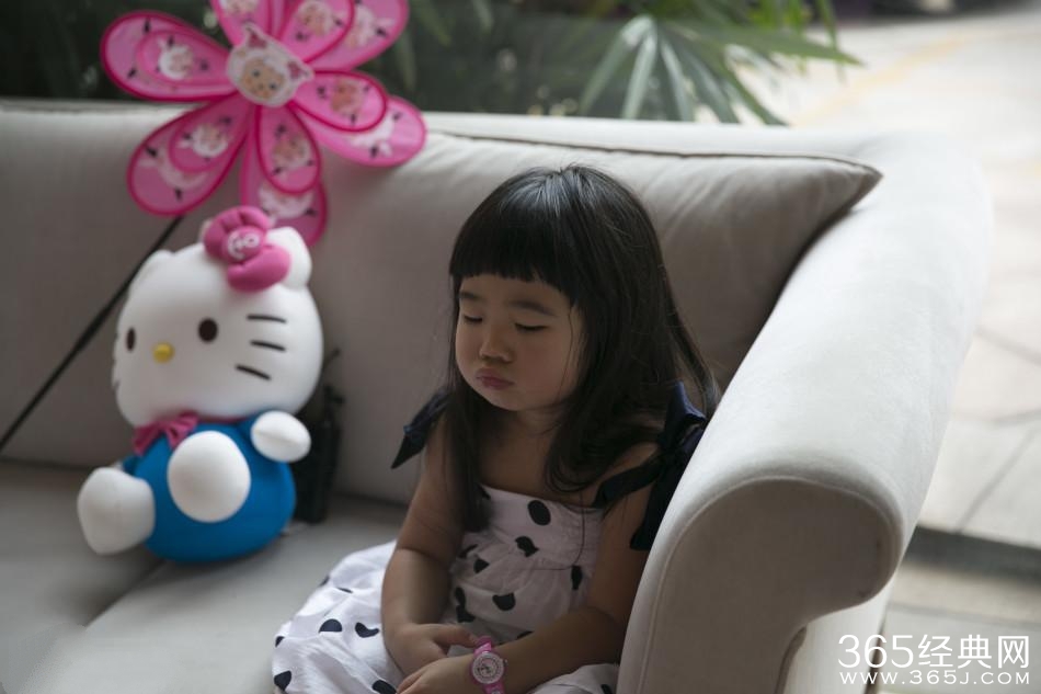 【美文摘抄】我为什么不快乐_不是我想要的太多而是我付出的太少_365经典网