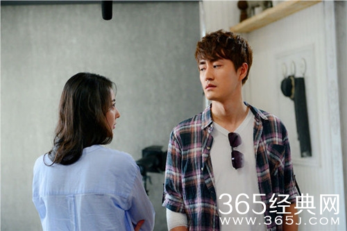 杨玏米露上演“欢喜冤家”