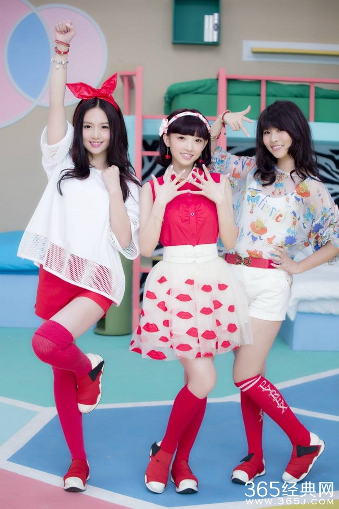 1931红队真人漫画照