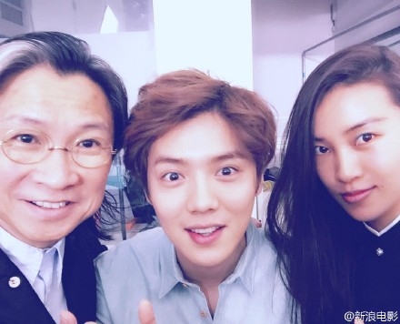 鹿晗素颜出演《甜蜜蜜》MV致敬经典_《甜蜜蜜》重逢版预告片_365经典网