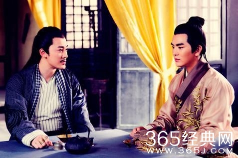 《陆小凤与花满楼》上官丹图是怎么知道秘钥在陆小凤那的