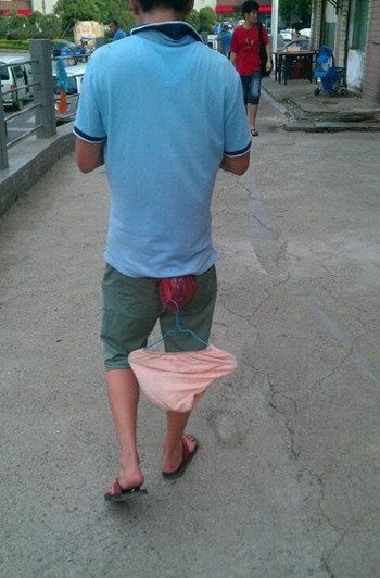 只听一声巨响，哥们你的菊花还好吧？