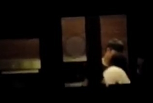 网曝陈赫张子萱偷情视频，女方为男方做饭，在厨房站着贴身热吻