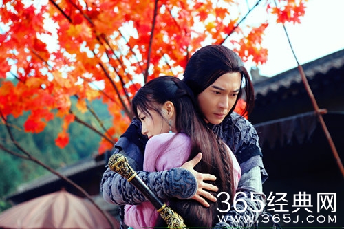 新版神雕侠侣独孤求败和荷香之间的恋情剧情是什么图片