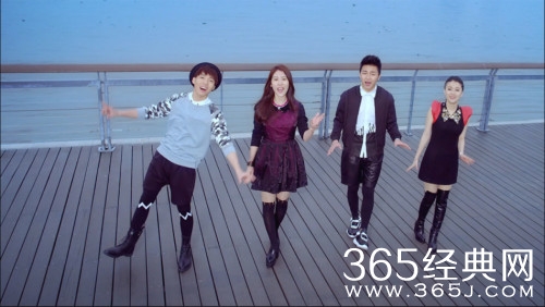 张碧晨余枫李嘉格罗景文《幸好有你》MV歌词图片