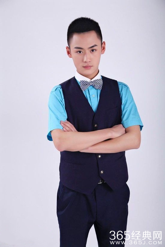 四川空少反串武媚娘 样貌惊艳比过范冰冰