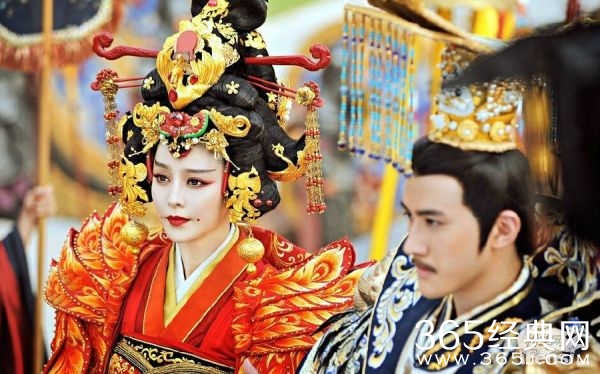 《武媚娘》范冰冰昨晚封后 封后造型引观众惊叹