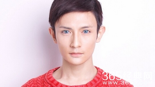 网友挑战COS“精灵王”瑟兰迪尔 全过程！