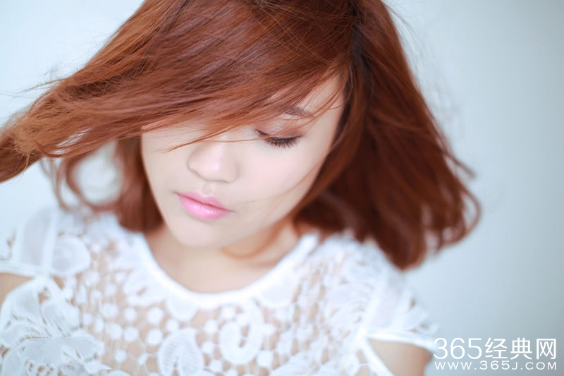 庄心妍最新单曲《断了乱了》高品质试听