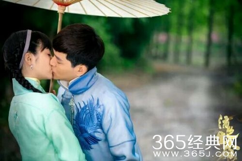 《活色生香》宁佩珊和文世轩是什么关系？他们最后在一起了吗？